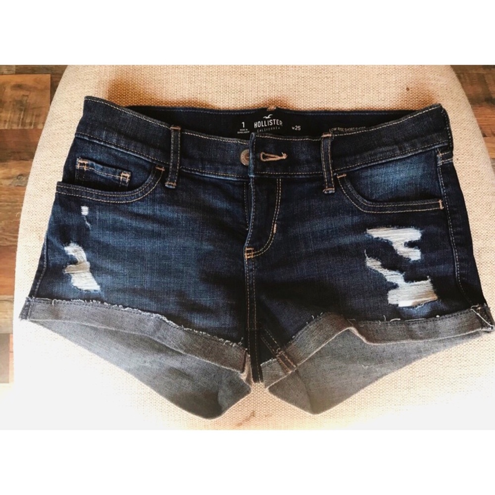 New Hollister shorts